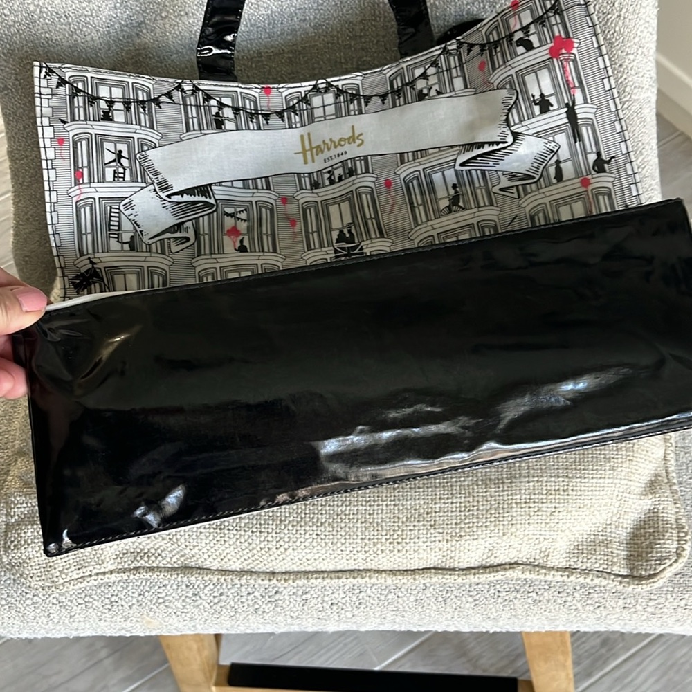 Harrods London PVC tote bag pink balloons black white store front zipper 14x12 - Picture 11 of 16